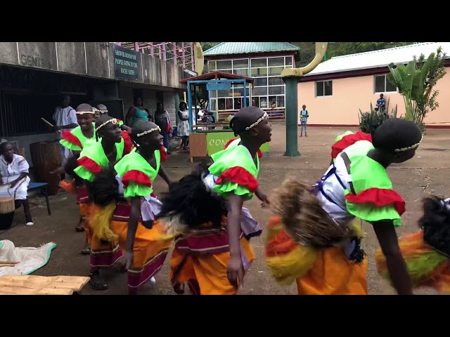 Baraka performing Live at wonder world kansanga Kampala class=