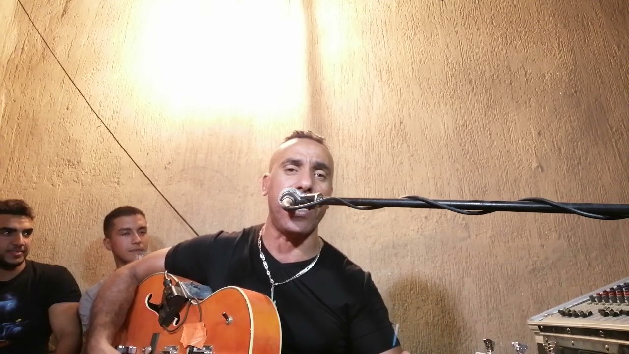 آجي تفرج ف المعلم أشكيدير (الفنان نجيب) 🎸