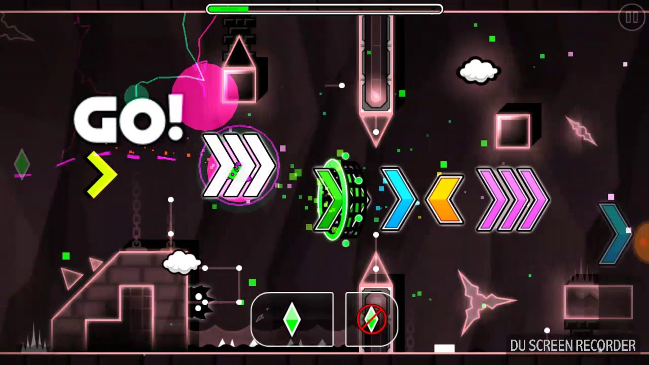 Foxy plays geometry dash the fire gatlet