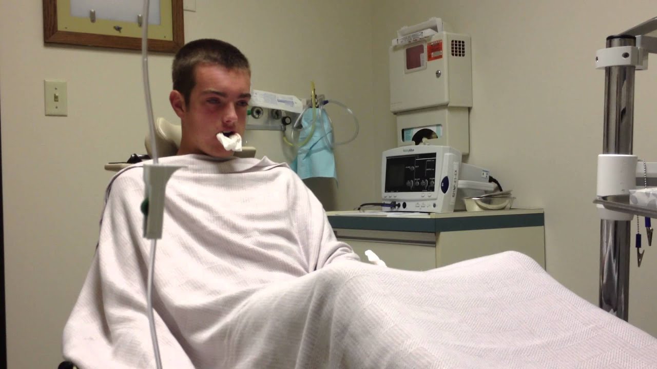 How Long Should I Wait To Play Sports After Wisdom Teeth Removal How Long Should I Wait To Play Sports After Wisdom Teeth Removal