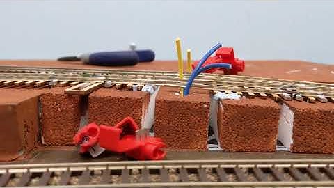 Layout Update 5 Mar. 2022 - More Track Laying, Turnout Repair, and Short Circuits!