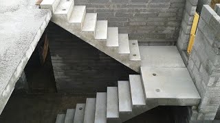 सबसे कम कितना जगह ? staircase design ! sidhi banwane me kitna jagah lagta hain ! dog legged staircas