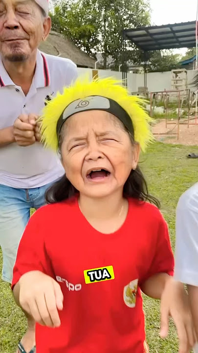 Bulan Jadi Nenek Tua - Nyanyi lagu Burung kakak Tua #lucu #laguanak #ytshorts #nenek #nyanyi #lagu