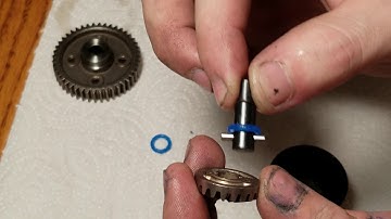 Traxxas maxx 4s how to assemble the center differential