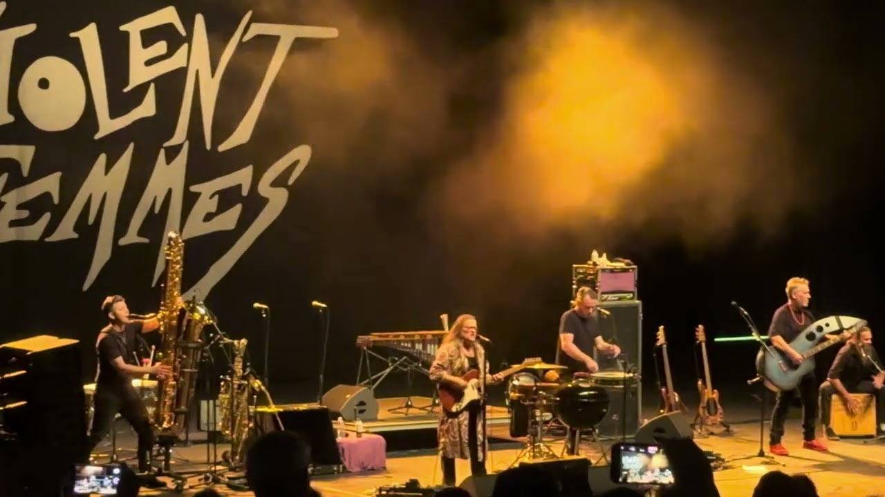 Violent Femmes