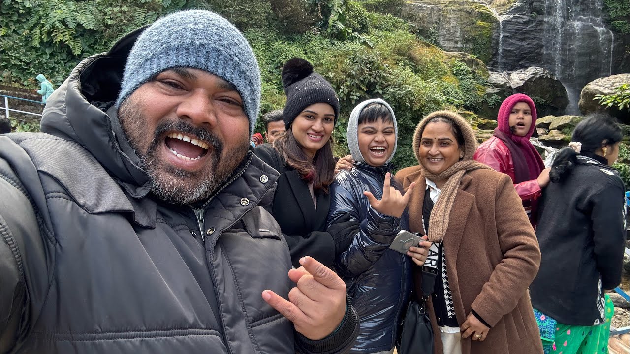 Gangtok to Darjeeling | Beautiful Darjeeling | Land of the Thunderbolt | Queen of the Hills 