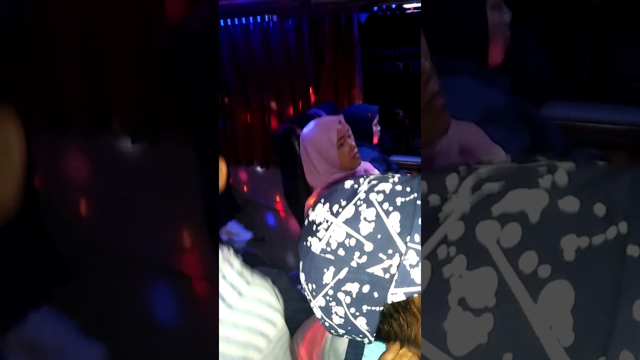 Karauke di dalam bis tayo - YouTube