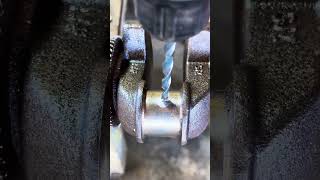 método de perforación en un área redonda #shorts #automobile #drilling