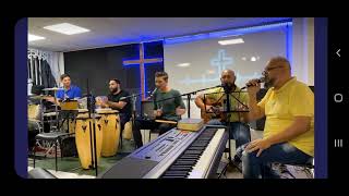 Video thumbnail of "El Amado Viene los adoradores cover CORO DE VITROLLES"