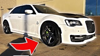 I PUT HELLCAT RIMS on MY CHRYSLER 300!