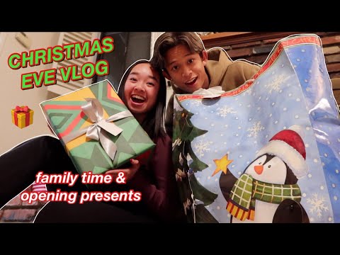 CHRISTMAS EVE VLOG 🎁 family time & opening presents | Vlogmas Day 24!