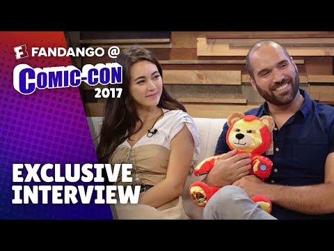 What's in the Box? with Netflix's 'The Defenders' | Comic-Con 2017