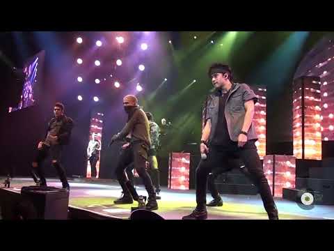 CNCO BLOOPERS (On Stage / En El Escenario)