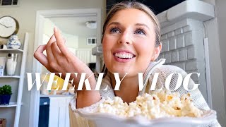 WEEKLY VLOG | where I get fashion inspiration from, new snow boots, and cooking!