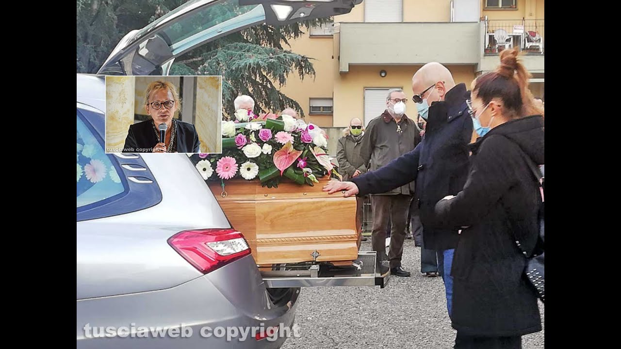 I funerali di Ada Iacobini - YouTube