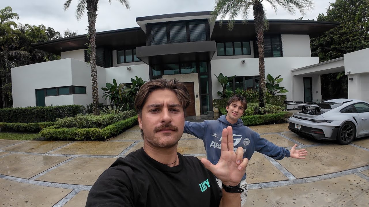 Переезжаю в дом моей мечты с братом