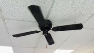42” Walmart mainstays hugger ceiling fan (3 of 4)