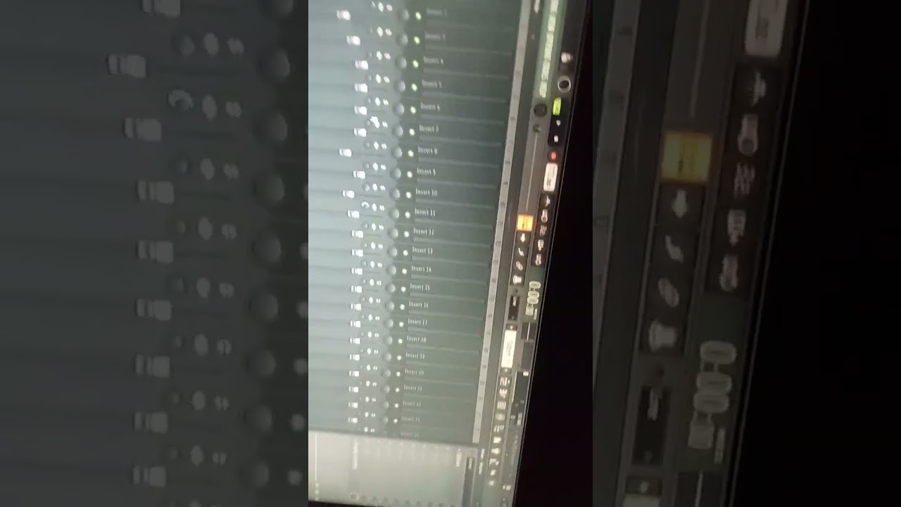 Hey I really need help send this to ur smart producer/beat maker to help pls spread the word