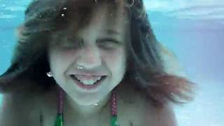 Steff underwater
