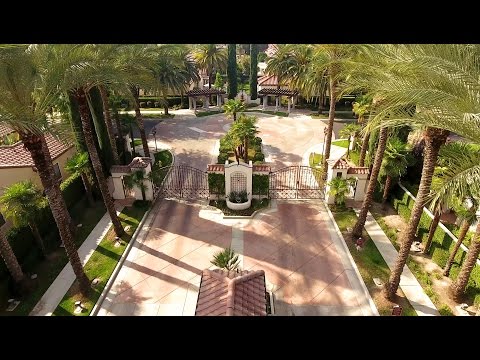 5527 W Sunnyview Ave, Visalia, CA home video tour