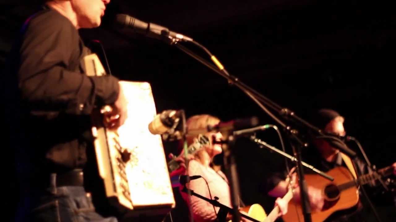 Acousticana - Now You Got Me