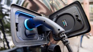 Purchase premium for electric cars increases