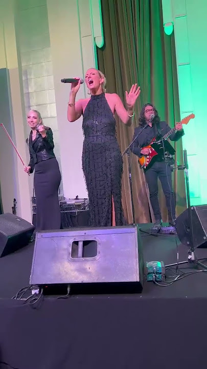 Fabulous Pop Rock Covers Trio Featuring Highly Talented UK Female Singer