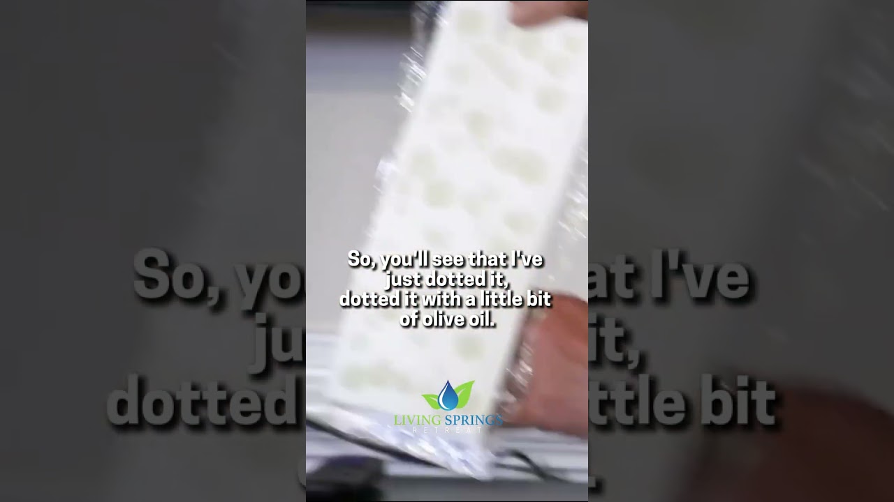 How to Make a Cayenne Pepper Compress for Foot Pain