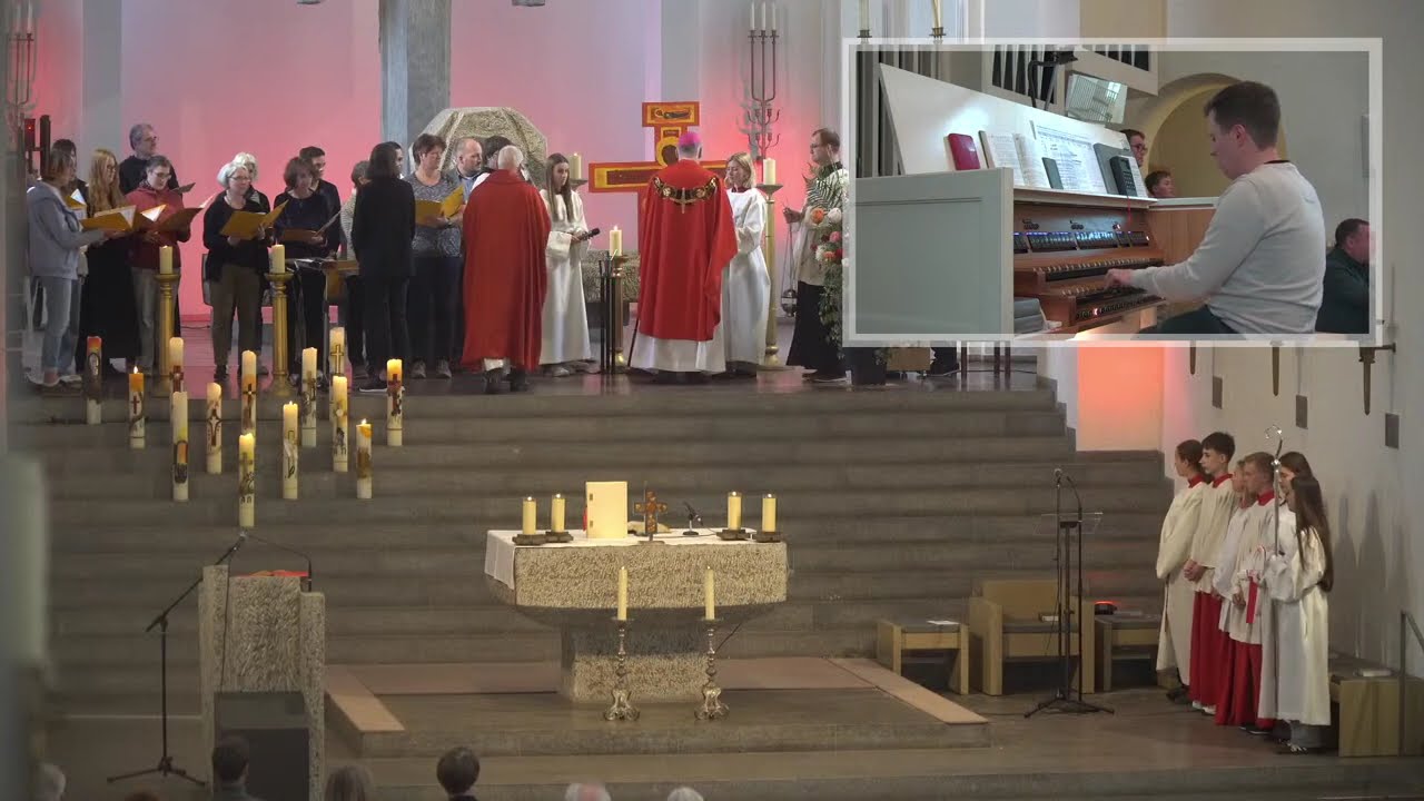 Kreuzerhöhung 2025: Liedruf und Segnung des Taizé-Kreuzes · 1. Hätzfelder Kirchenwerkstatt