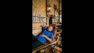 nyantai sambil dengerin lagu India,,jian syahdu