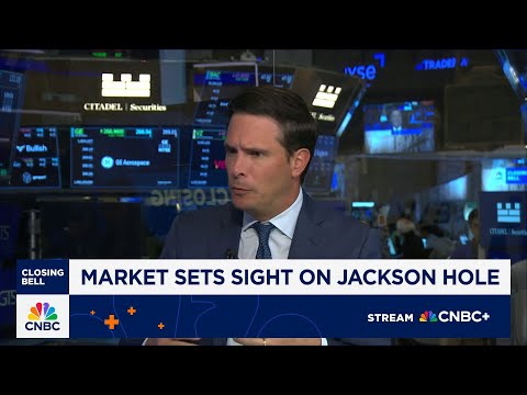 Strategas' Chris Verrone: Homebuilders, retail, biotech, & small caps all trading on rate cut Episode cover