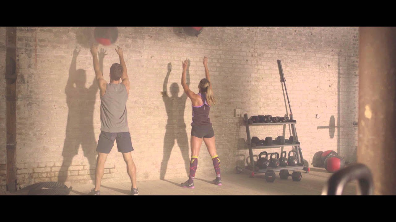 Reebok Functional - Dynamax Balls - YouTube