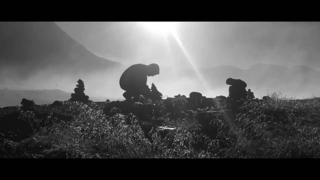 The Natural Curriculum - She Prayed to The Moon