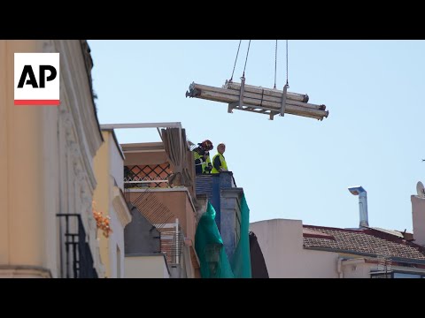 Building collapse in Madrid leaves 3 workers injured, 4 more missing