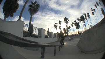 Boardslide Fakie Down Rail