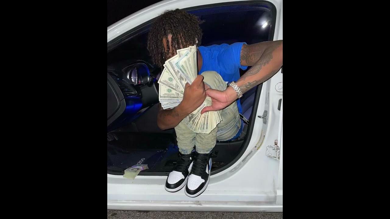 FREE] VonOff1700 Sample Type Beat - "Run Up Get Dun Up"