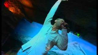 video Alex Rouge