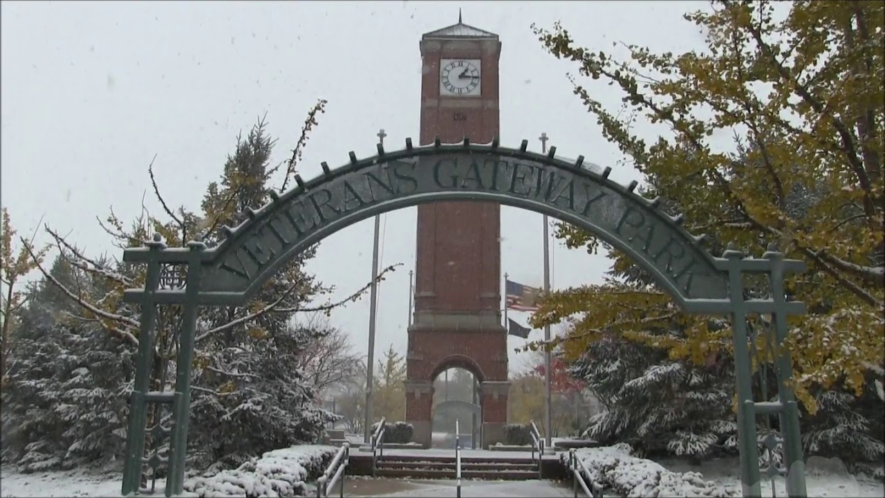 10/31/2019 - Chicago, IL - Halloween Snowstorm