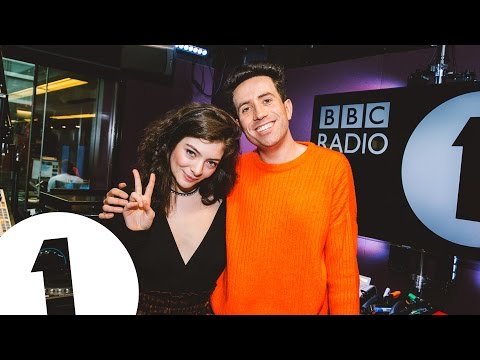 Lorde and Grimmy's Creme Egg remix of Green Light