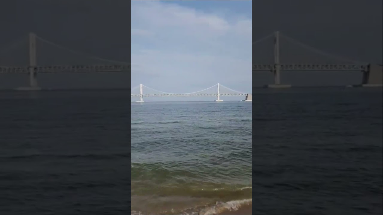 Simply Falling 💙 Iyeoka