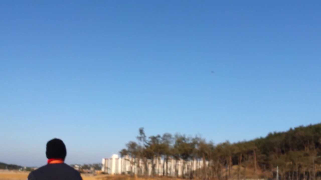 Multiplex Twister 4cell Flying (2012.12.25.)