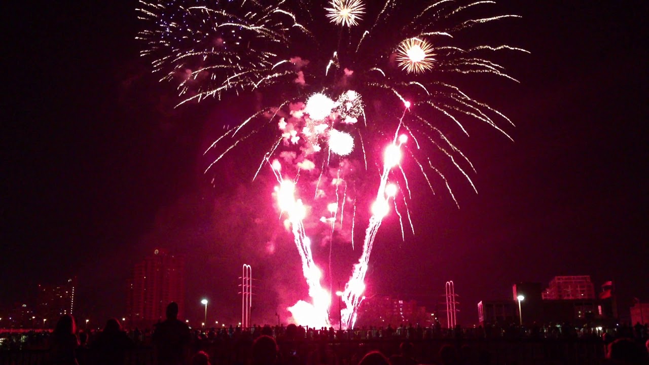 폭죽 폭죽 폭죽! 팡팡! Best 4th of July Fireworks, Stone Arch Bridge, Minneapolis Last 30Sec