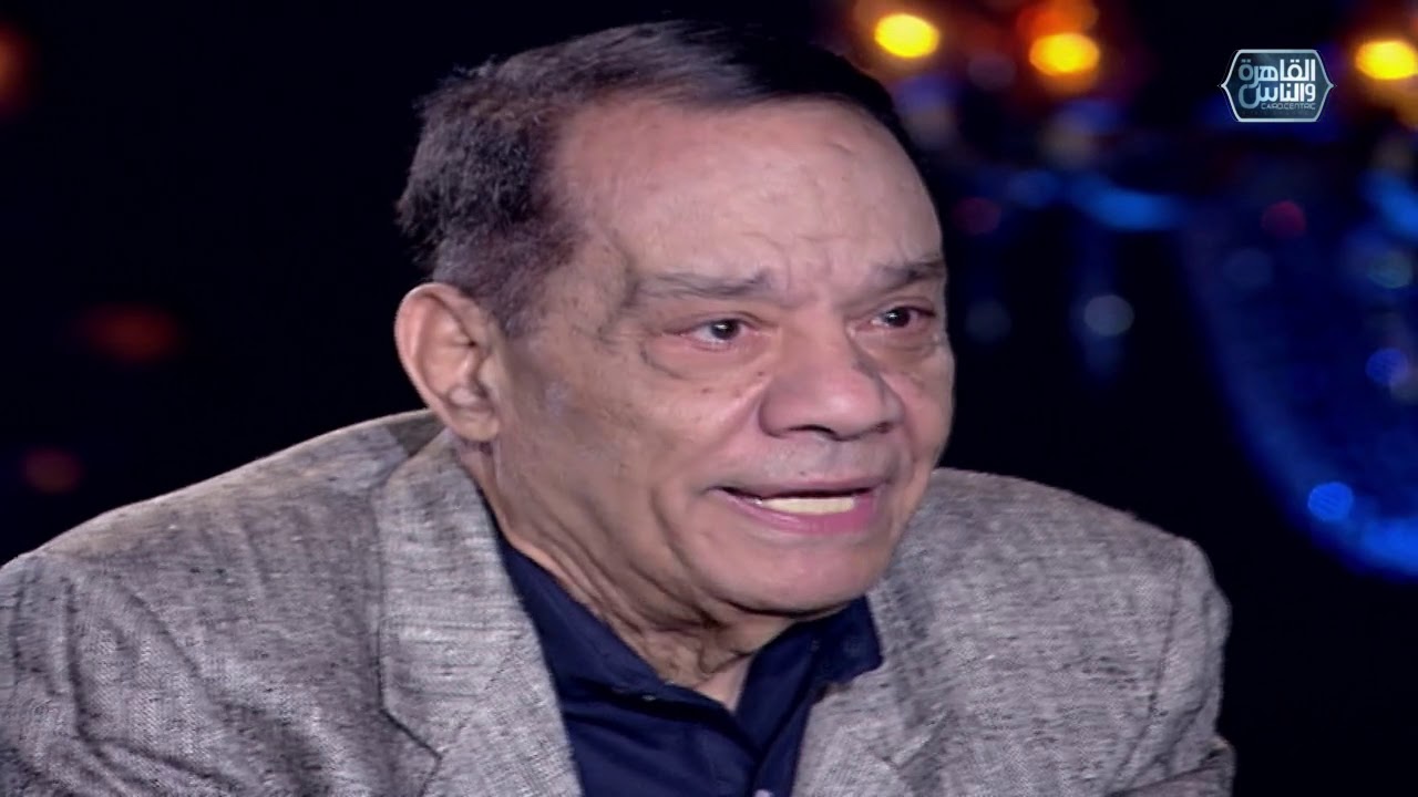 حلمي بكر يبكي في شيخ الحارة والجريئة .. "اتضرب علقة موت بسبب طليقته"