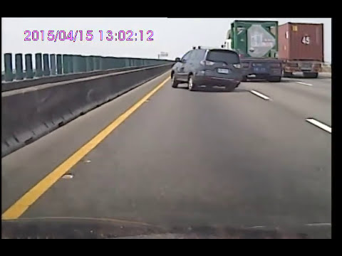 2015/04/15 13:01:23 車禍片段 國道1號 311km 北上