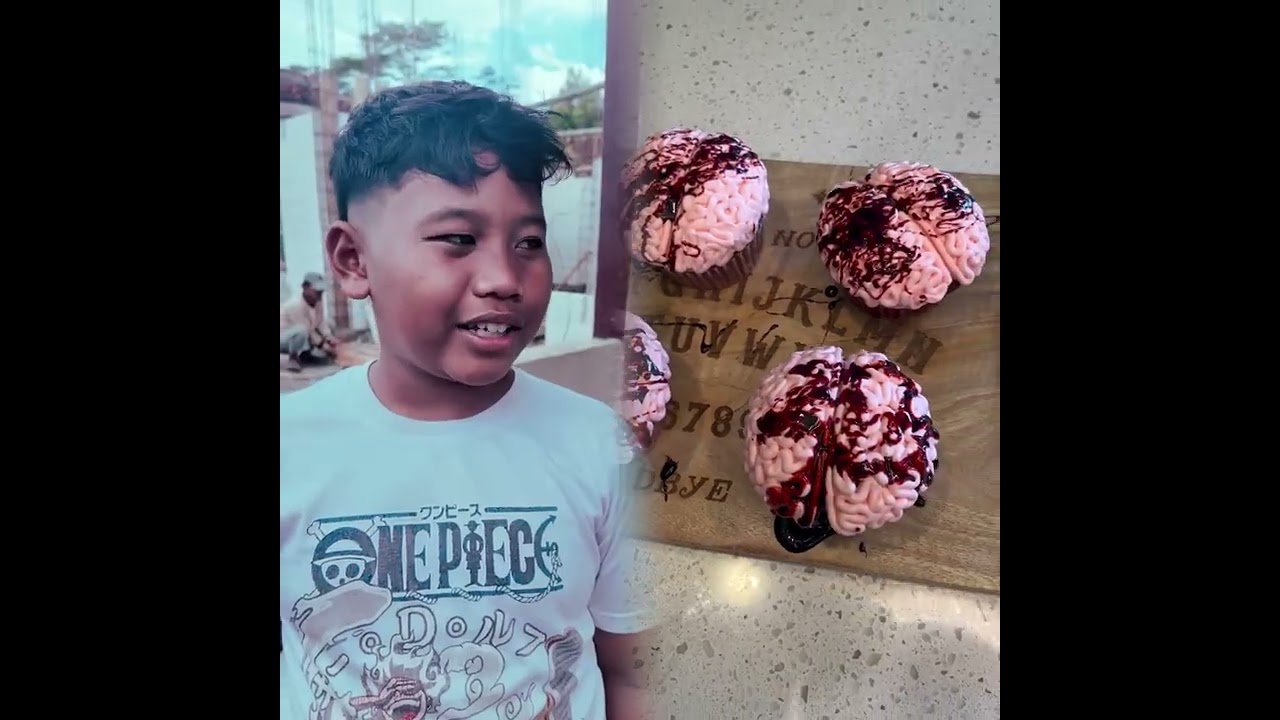 Teknik Jualan Air Mineral Dijamin Laku Keras #comedia #humor #shortvideo