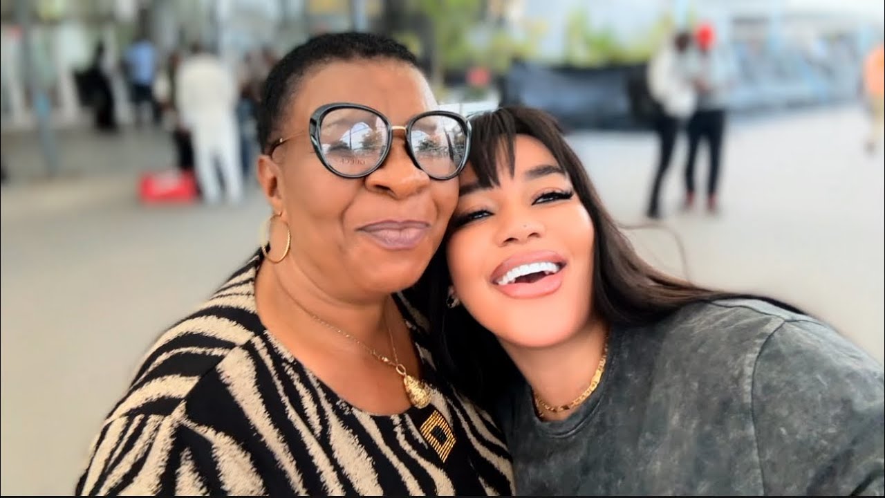 Mama came to Abuja after mourning 🤩♥️