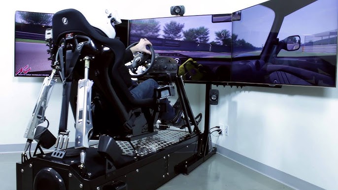 Pro Racers Now Use the Realistic Motion Pro II VR Simulator to Train – Robb  Report