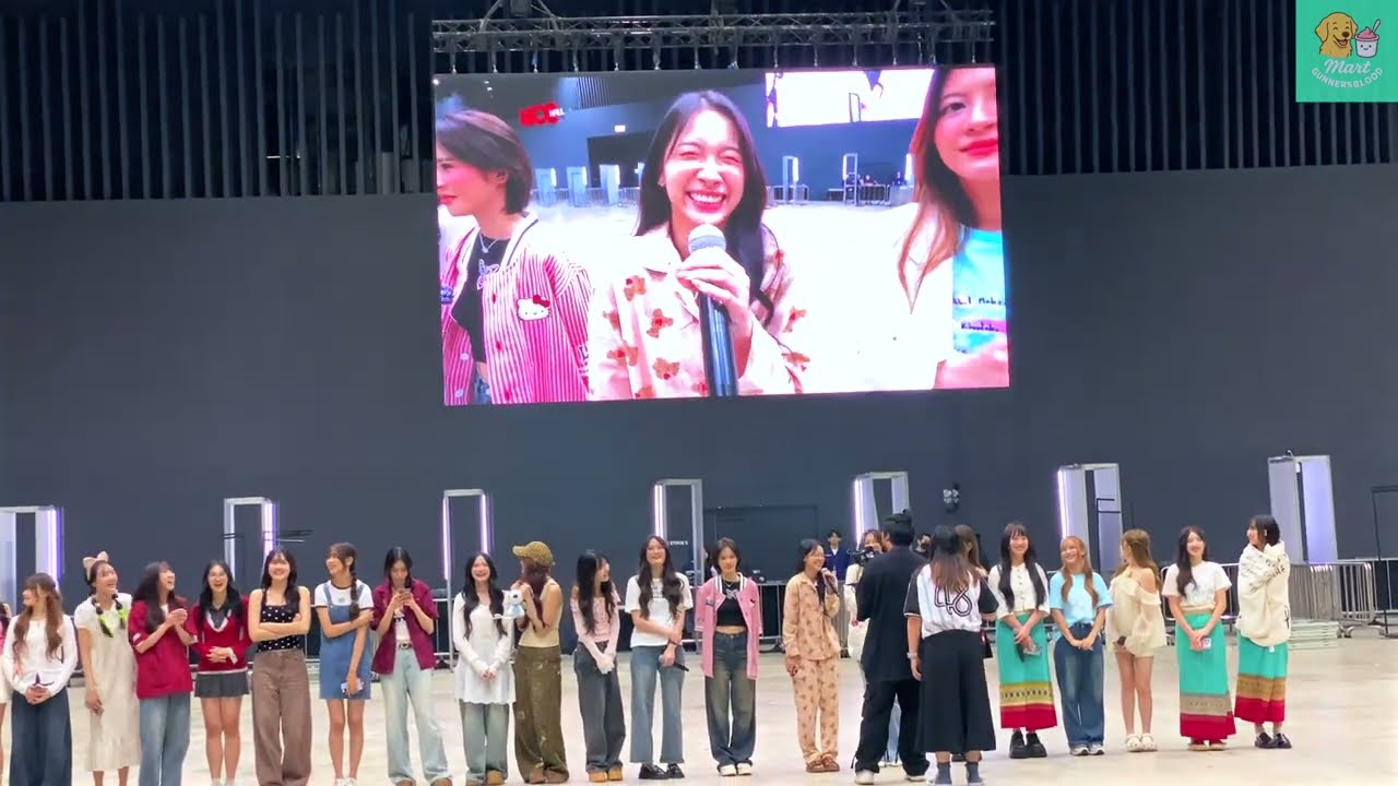 Fancam - ช่วงขอบคุณ +โปรเจค HBD Mean + ประกาศขึ้นทีม NV และ Blll @ BNK48 Handshake Event 20250713