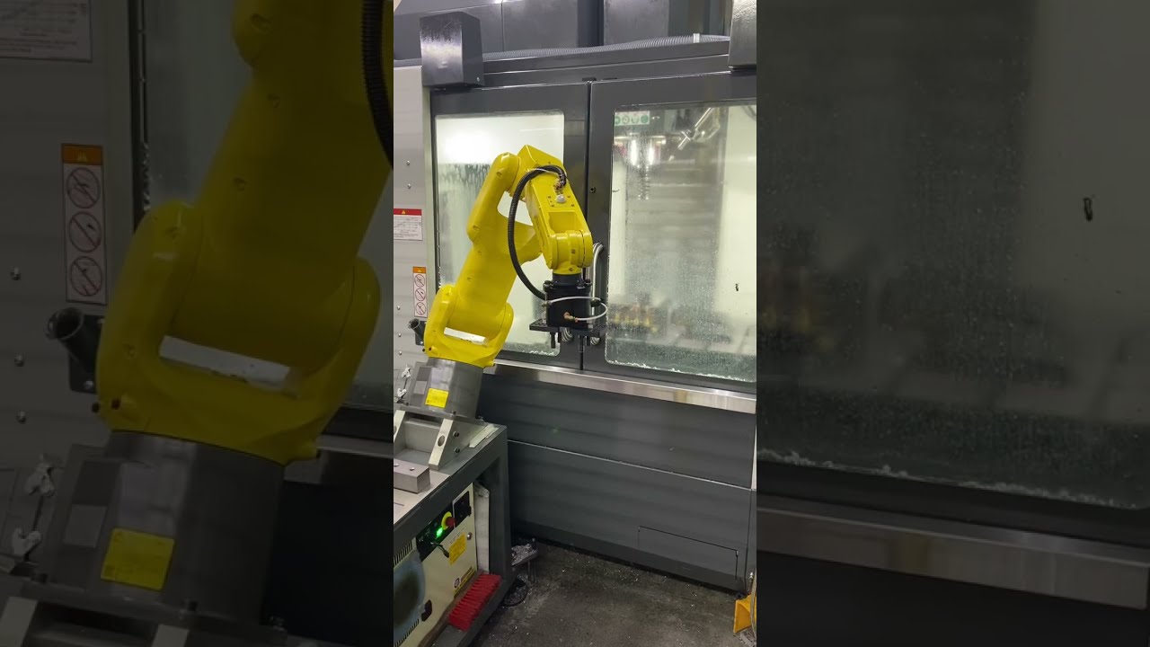 Haas VM2 robot package 1