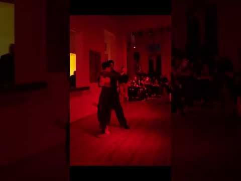 Exhibición en Turbia Milonga, San Telmo.